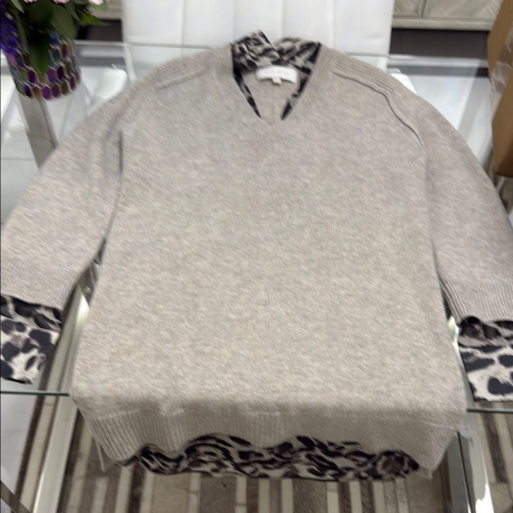 Brochu Walker Gray and Black V-Neck Sweater